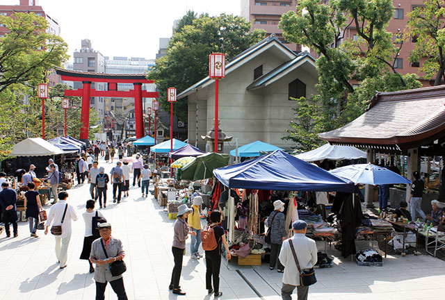 富岡八幡宮 骨董市