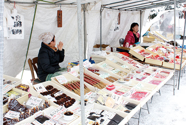 陣屋前朝市