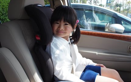 身長140㎝未満の子はチャイルドシートを!