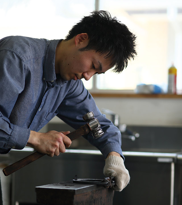 装蹄師 佐々木裕